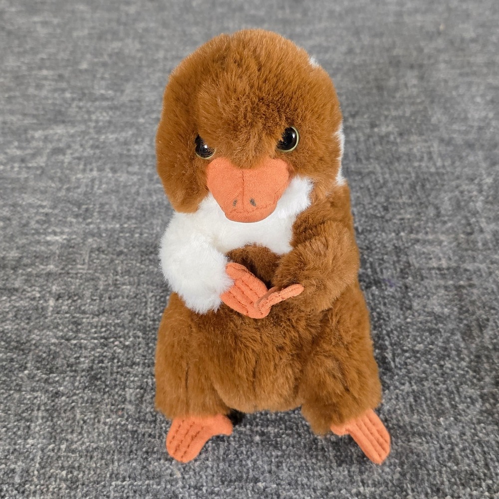 Universal Studios Fantastic Beasts Niffler Plush Brown White Wizarding World 7"